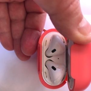 2 pcs Speck Hard-shell cases for AirPods (Generation 1 & 2)